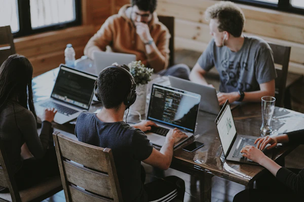 Business owners reviewing daily revenue analytics together